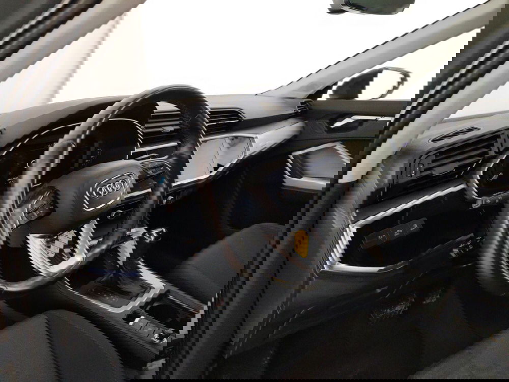 Audi Q3 usata a Massa-Carrara (8)