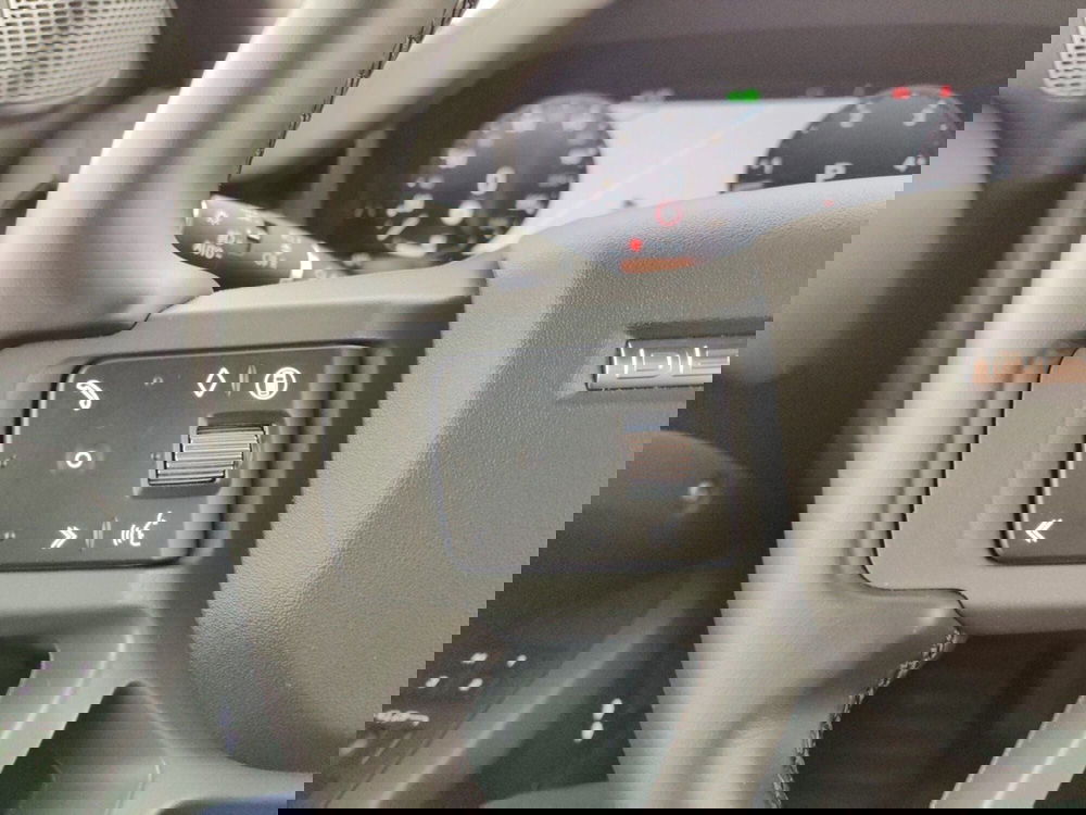 Land Rover Defender usata a Massa-Carrara (16)