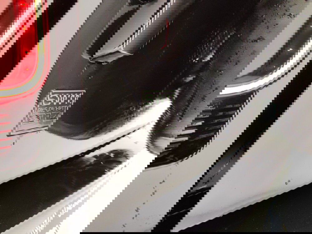 Land Rover Defender usata a Massa-Carrara (18)