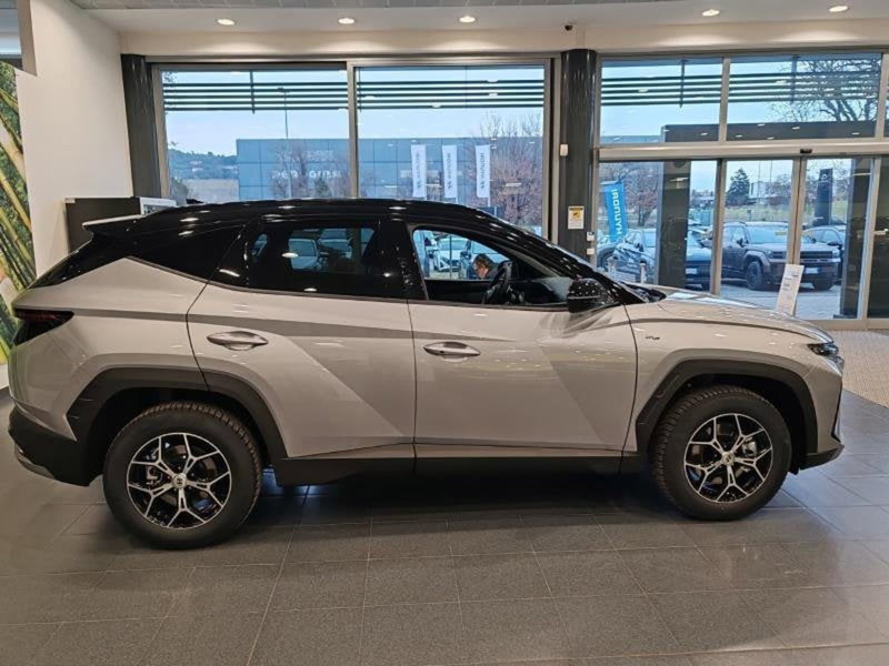 Hyundai Tucson nuova a Perugia (5)