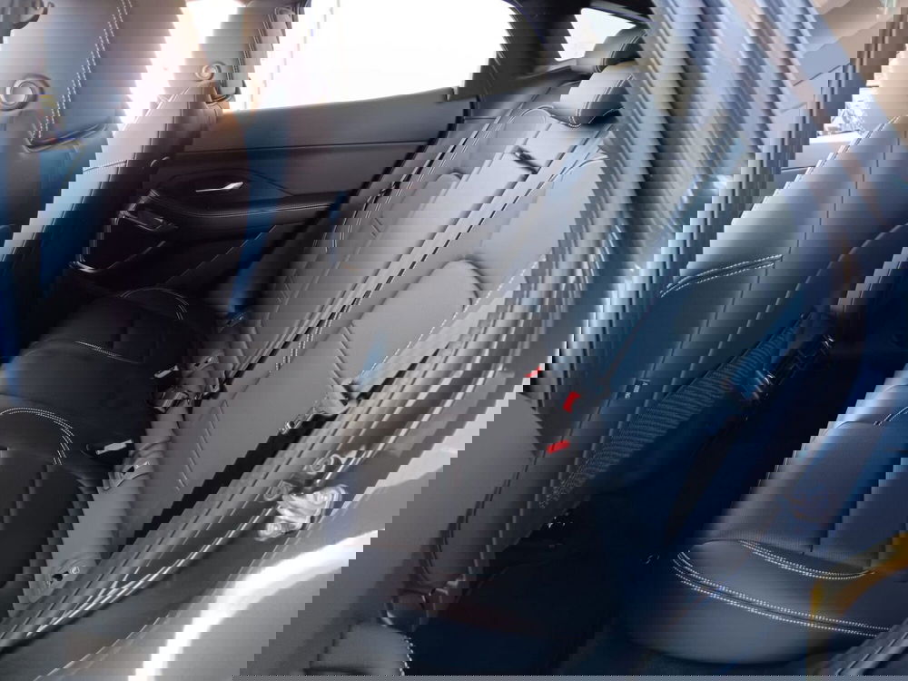 Jaguar E-Pace usata a Asti (14)