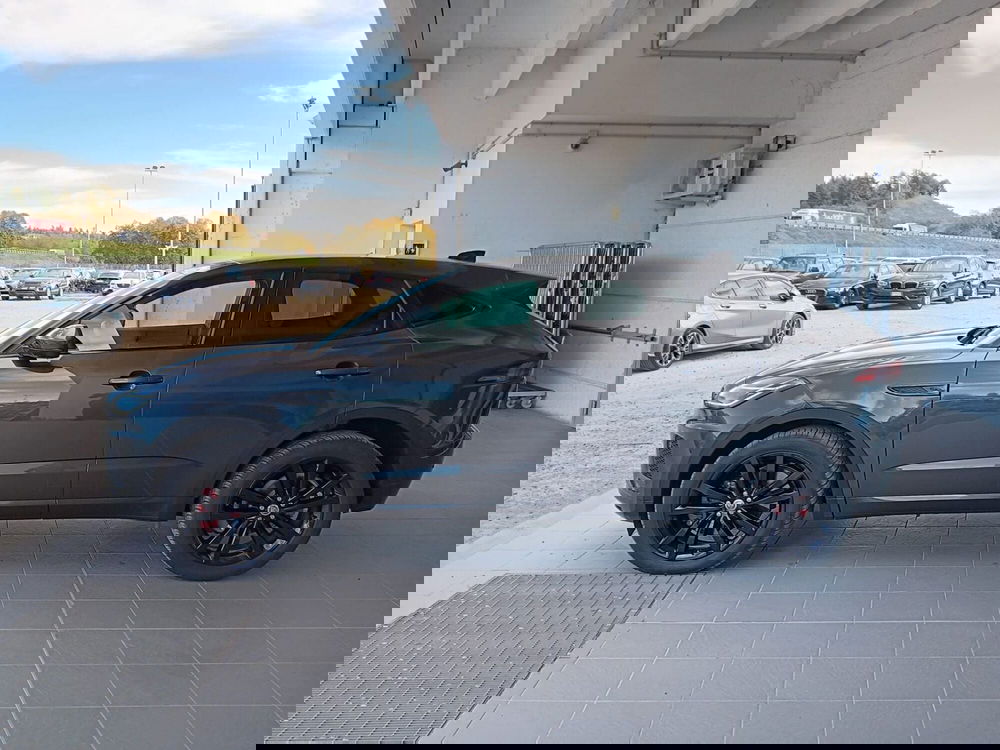 Jaguar E-Pace usata a Asti (2)