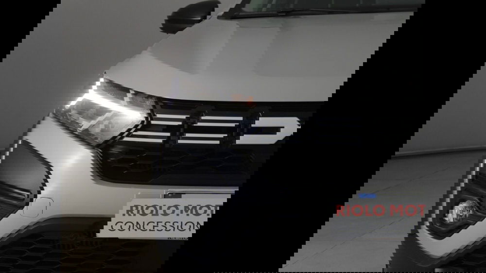 Dacia Jogger usata a Palermo (15)