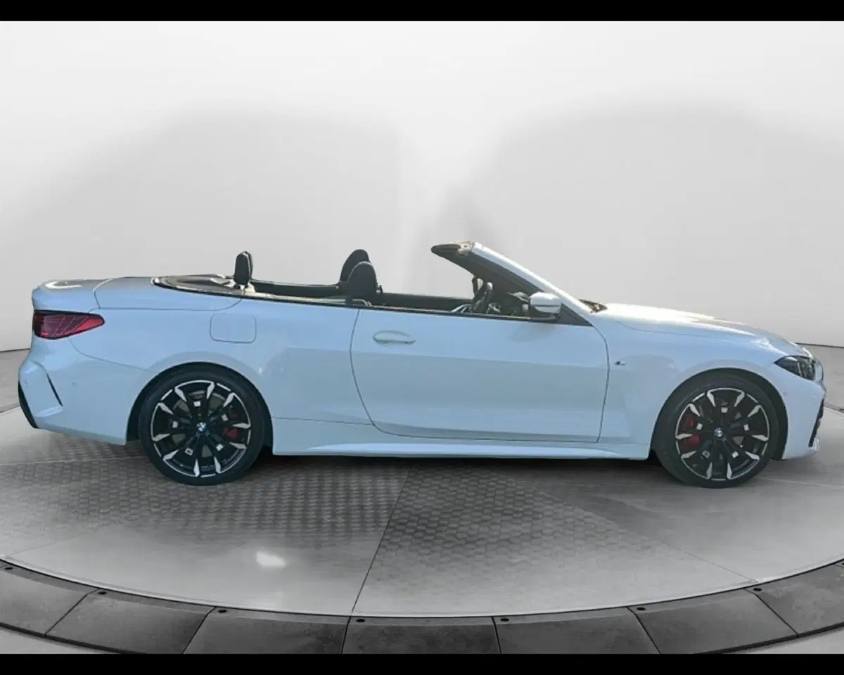 BMW Serie 4 Cabrio usata a Caserta (5)