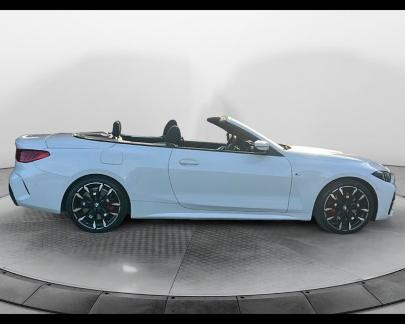 BMW Serie 4 Cabrio usata a Caserta (5)