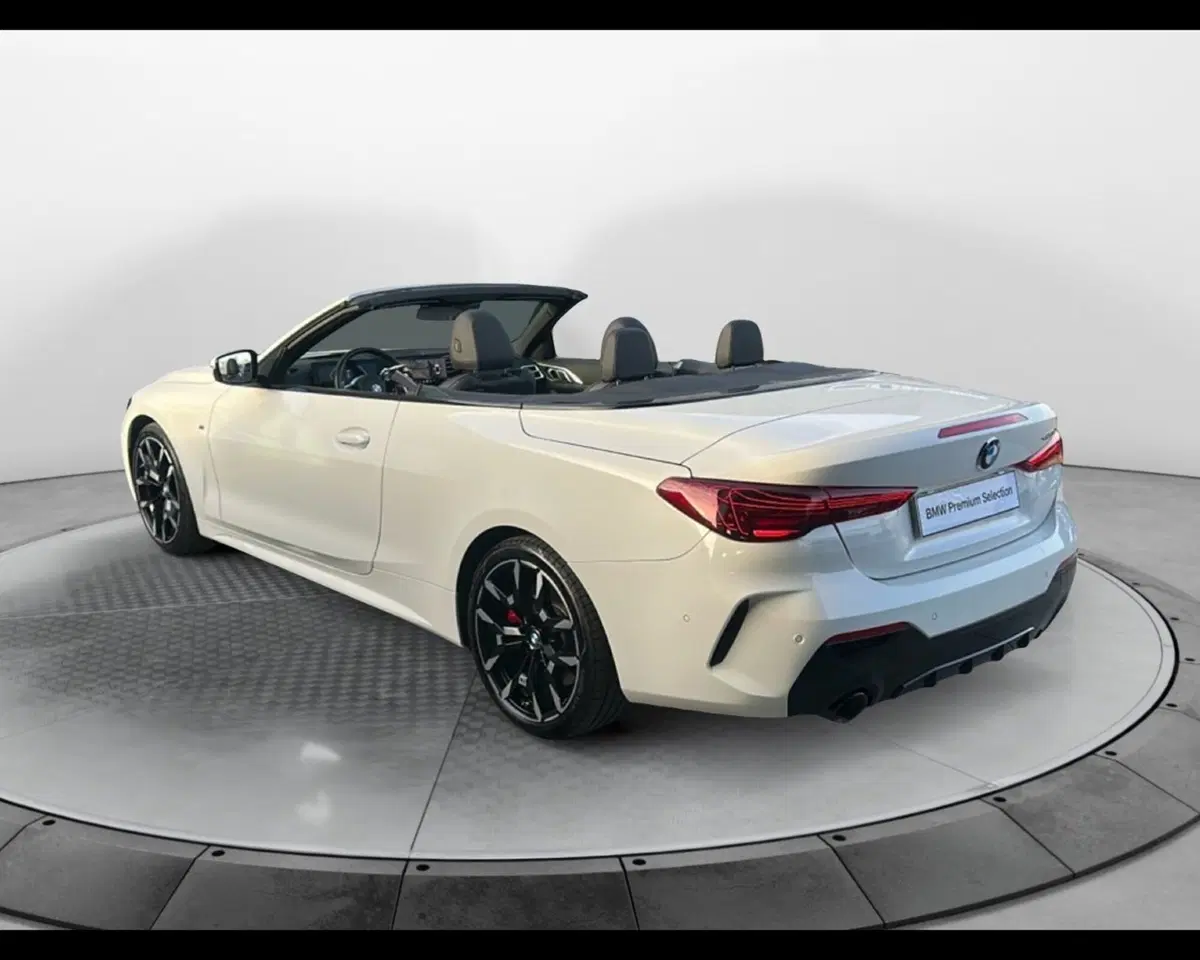 BMW Serie 4 Cabrio usata a Caserta (8)