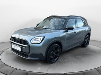 MINI Mini Countryman 1.5 48V C Classic auto del 2025 usata a Teverola