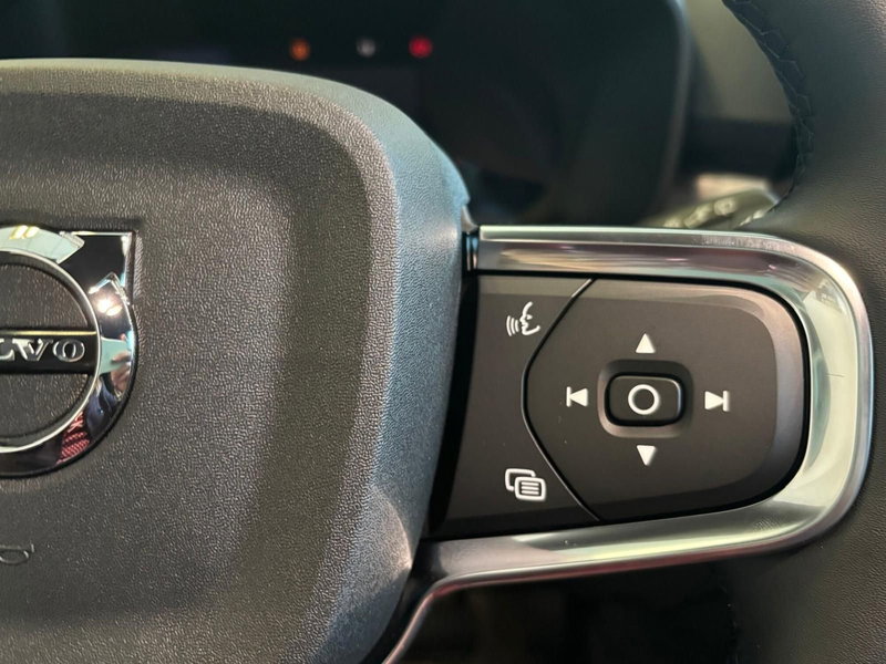 Volvo XC40 nuova a Vercelli (19)