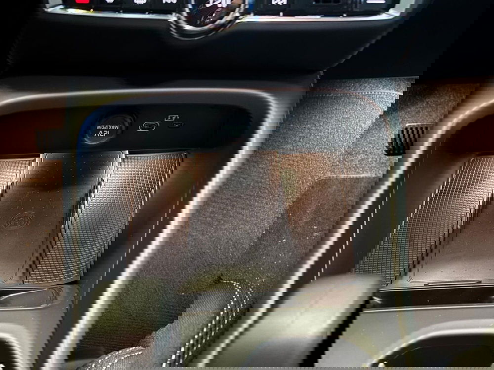 Volvo XC40 nuova a Vercelli (20)