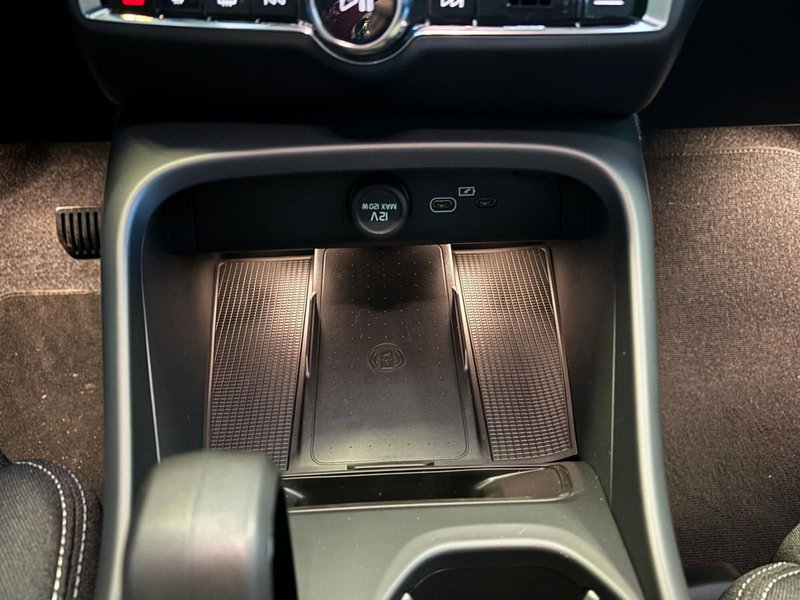 Volvo XC40 nuova a Vercelli (20)