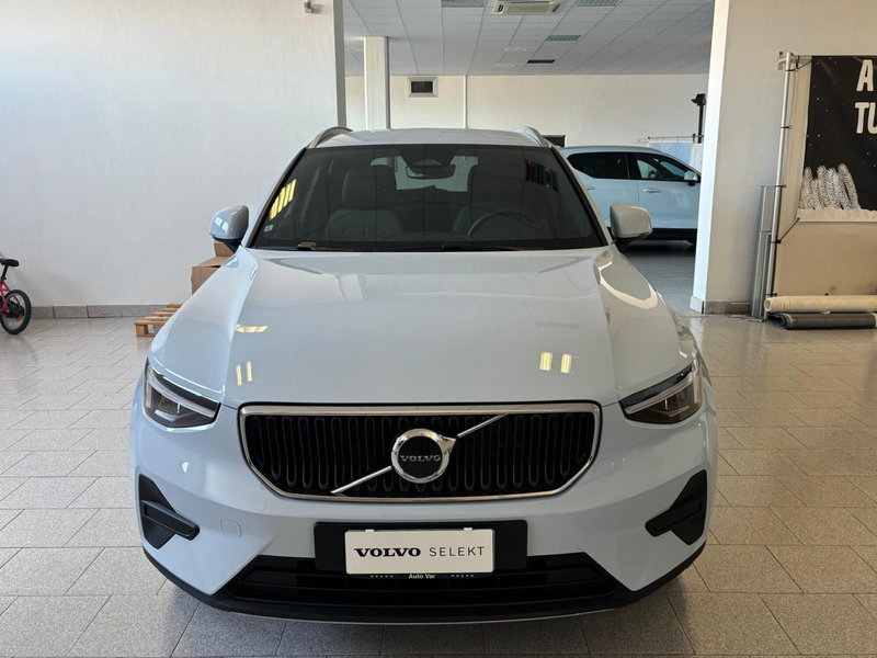 Volvo XC40 nuova a Vercelli (5)