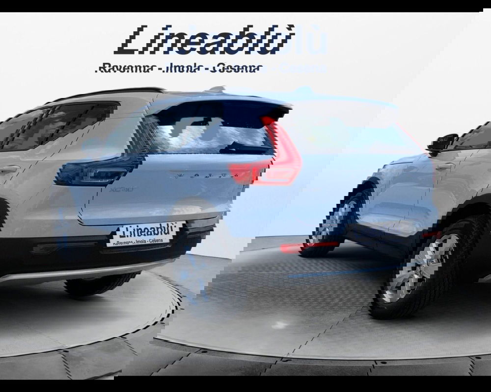 Volvo XC40 nuova a Bologna (3)