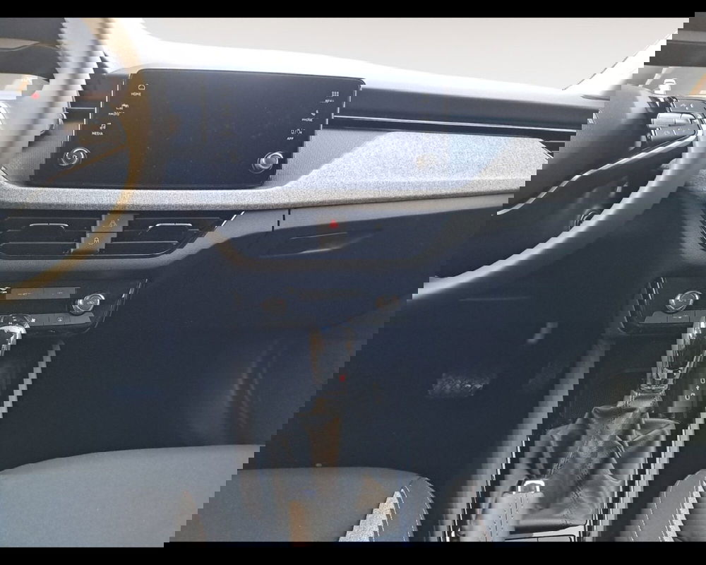 Skoda Kamiq nuova a Forlì-Cesena (12)