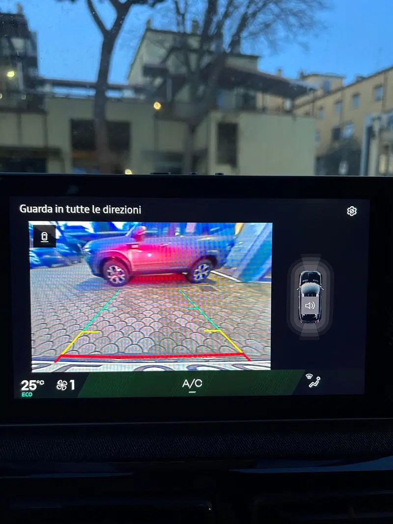 Renault Scenic E-Tech Electric usata a Firenze (8)