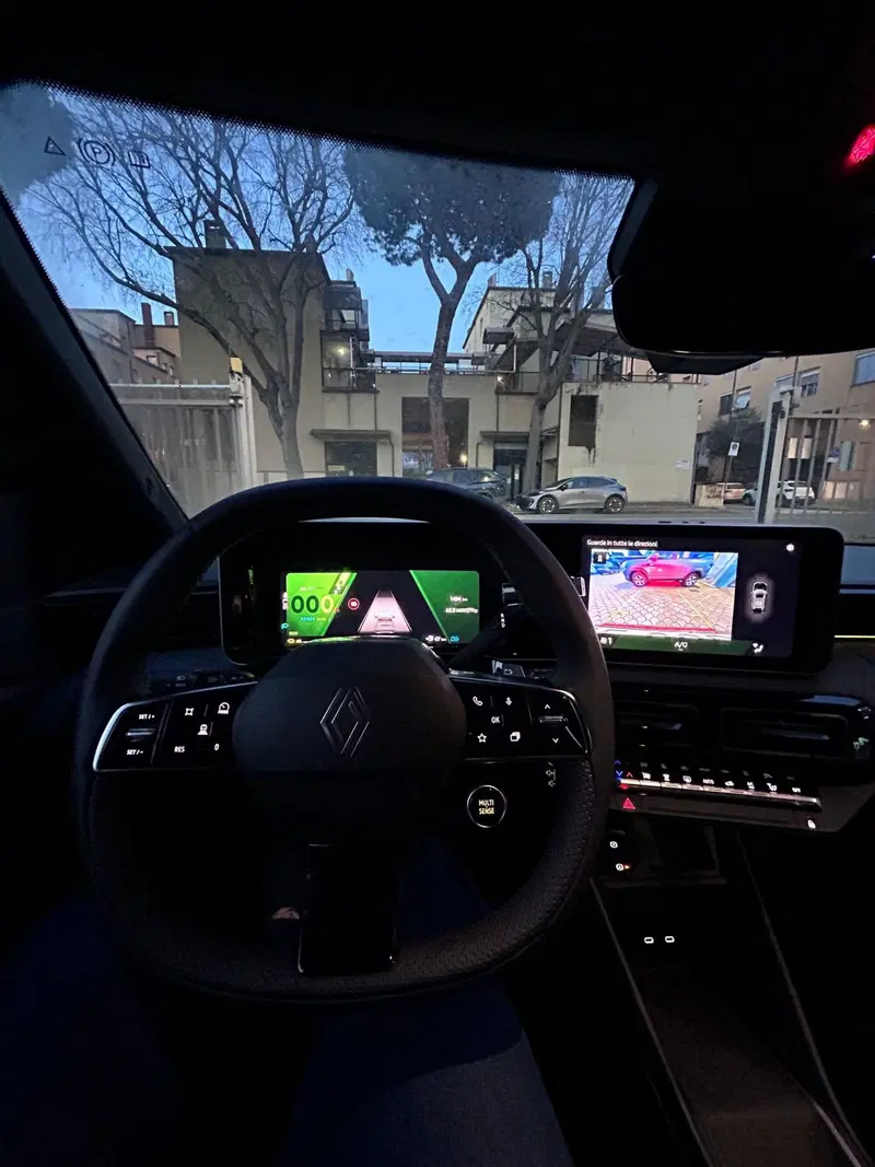 Renault Scenic E-Tech Electric usata a Firenze (9)