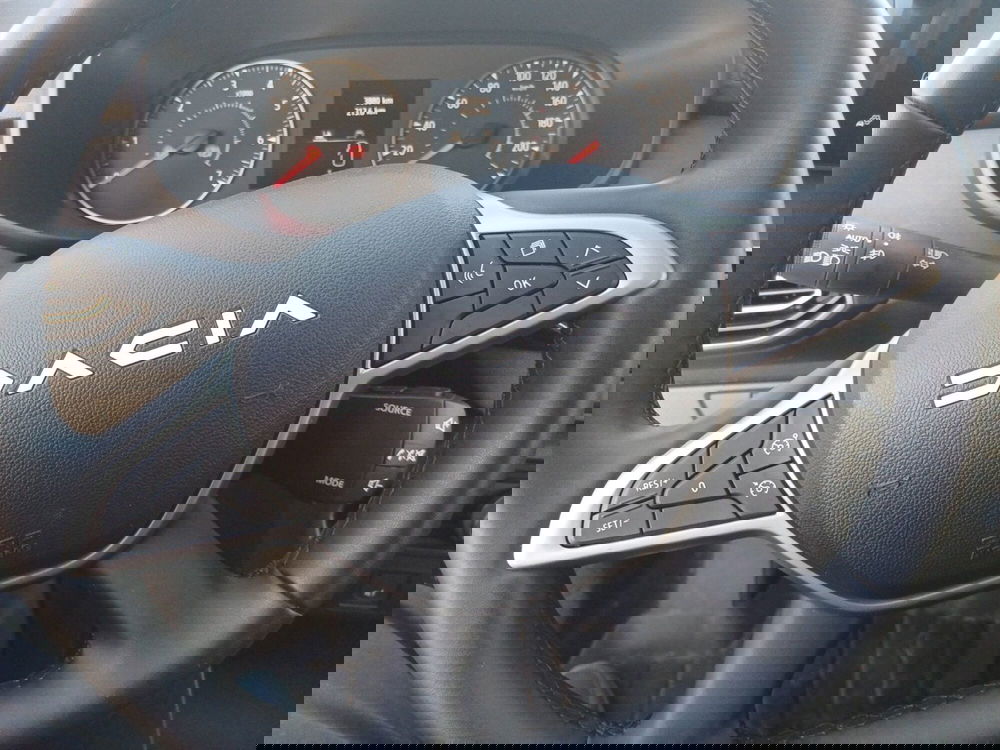 Dacia Jogger usata a Frosinone (13)