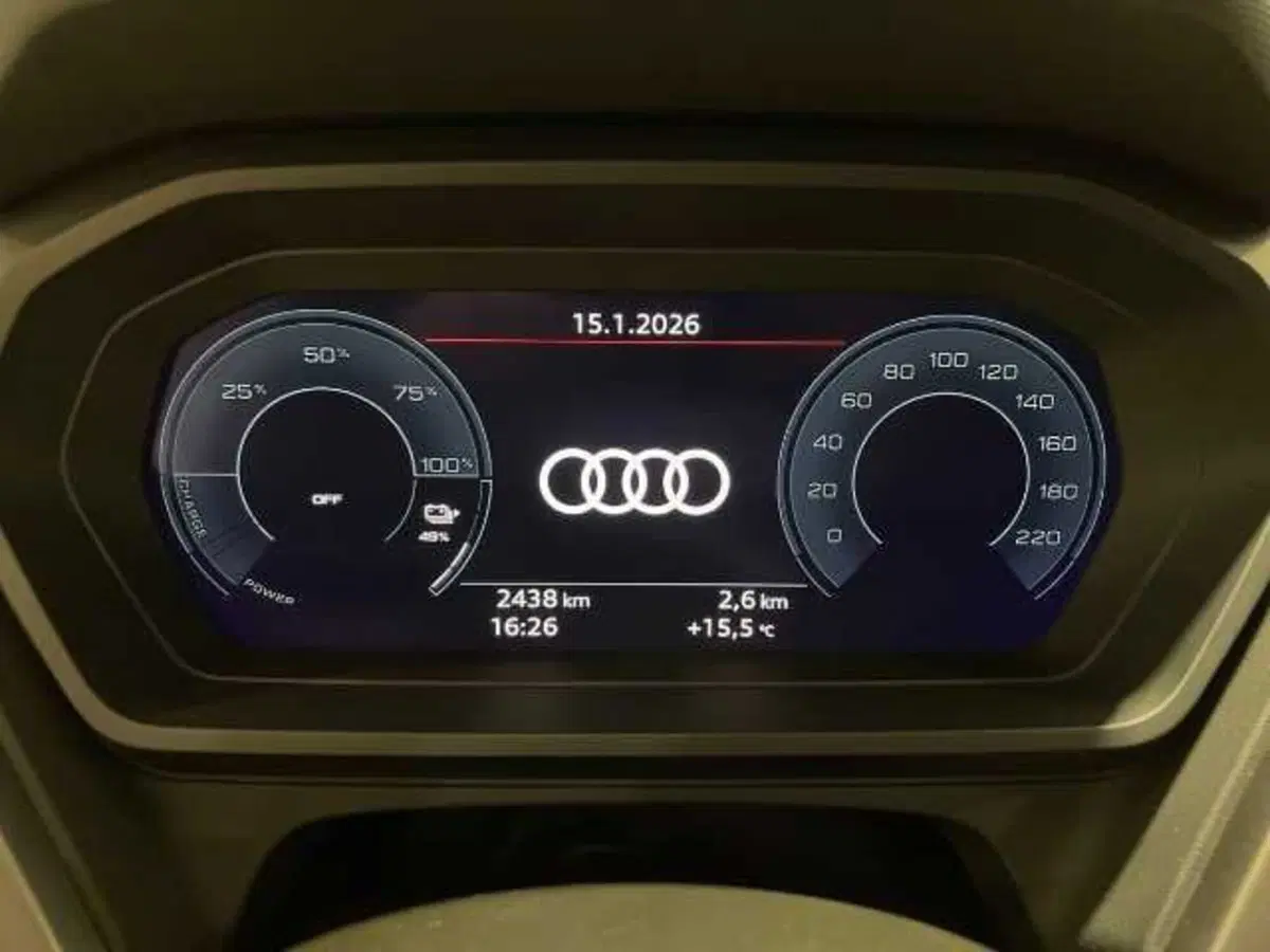 Audi Q4 Sportback usata a Pistoia (18)