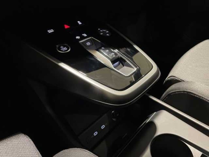 Audi Q4 Sportback usata a Pistoia (19)