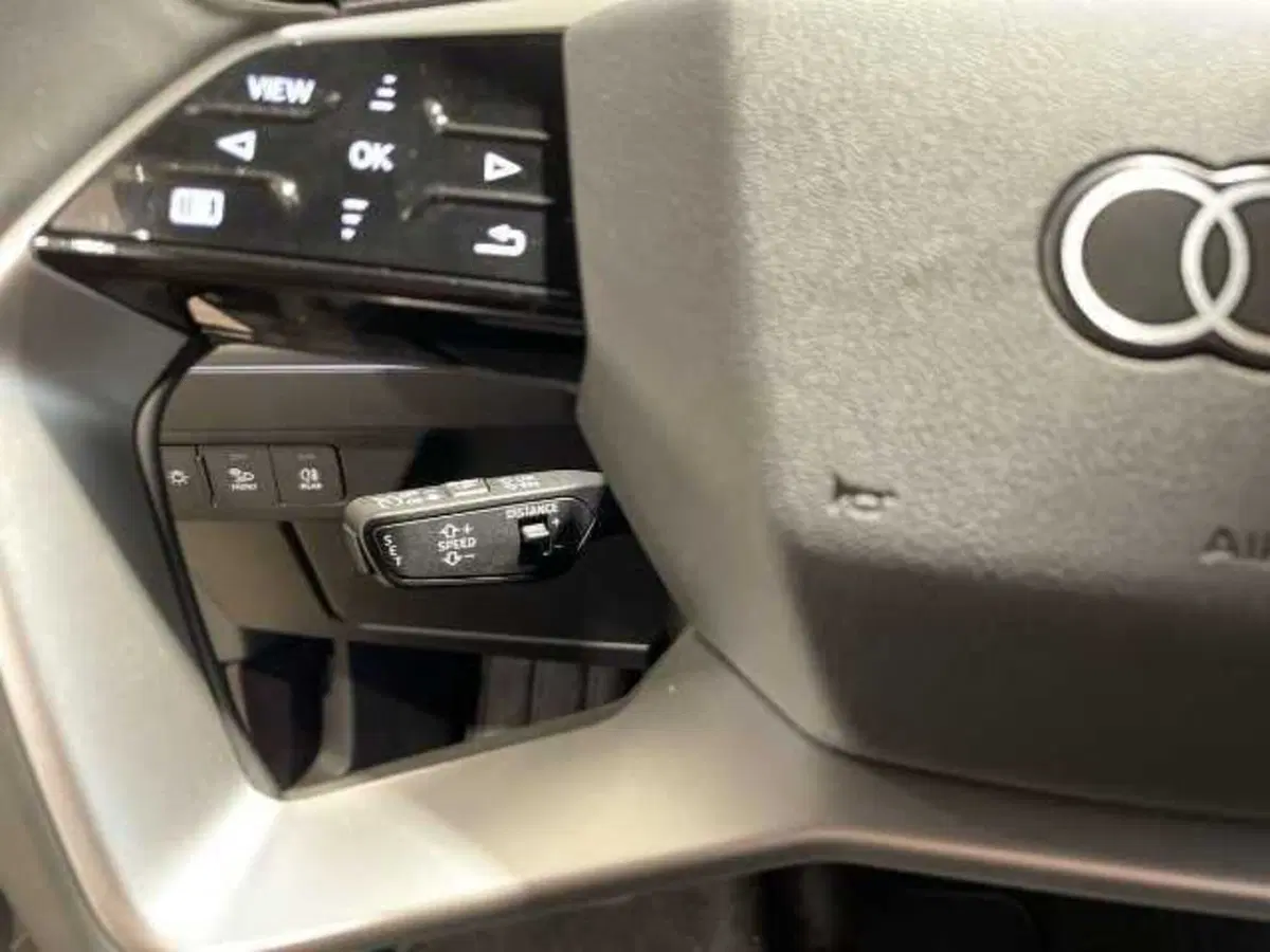 Audi Q4 Sportback usata a Pistoia (5)