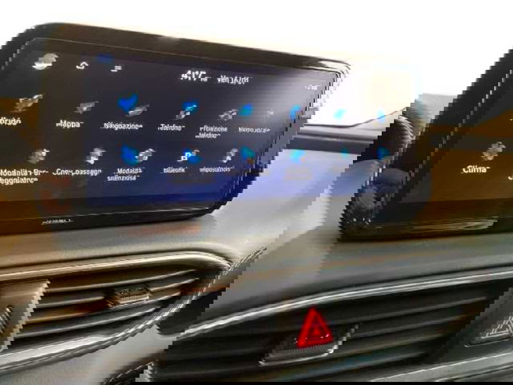 Hyundai Santa Fe usata a Pistoia (14)