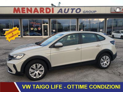 Volkswagen Taigo 1.0 tsi Life 95cv del 2023 usata a Bernezzo