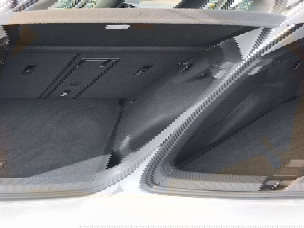 Volkswagen Golf usata a Frosinone (11)