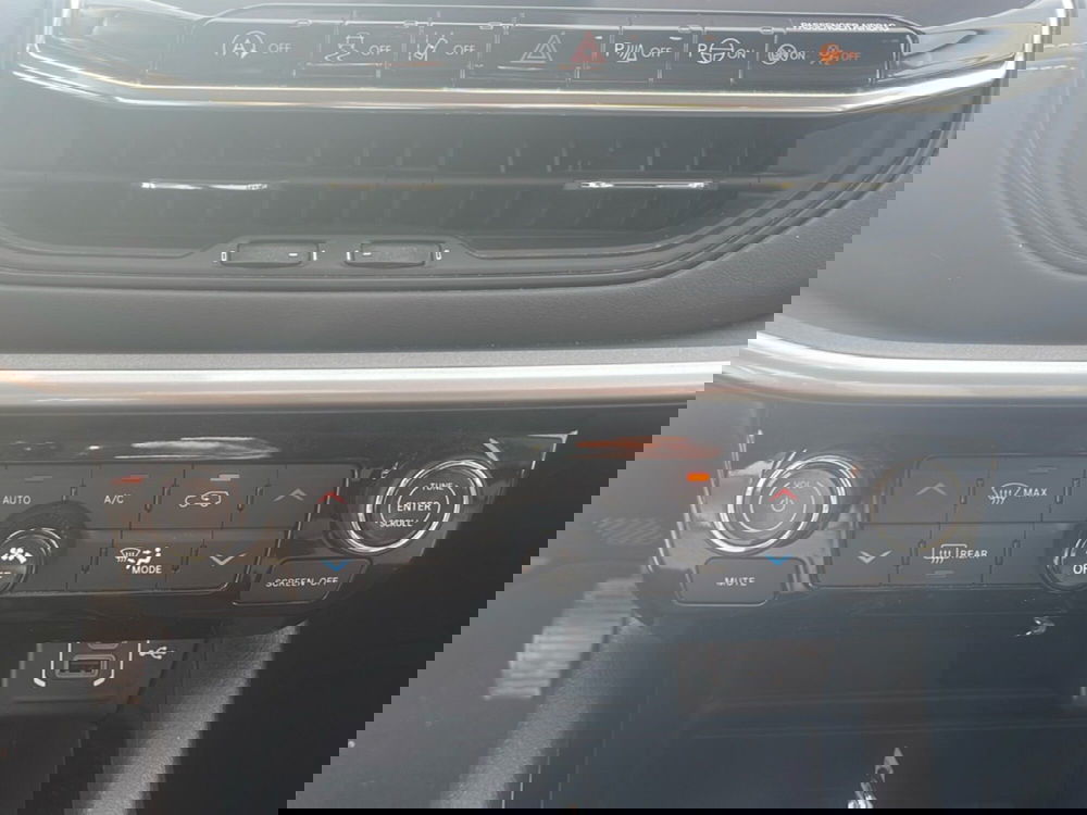 Jeep Compass usata a Frosinone (14)