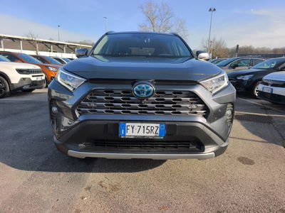 Toyota Rav4 vvt-ie h Lounge awd-i 222cv e-cvt del 2019 usata a Ceccano