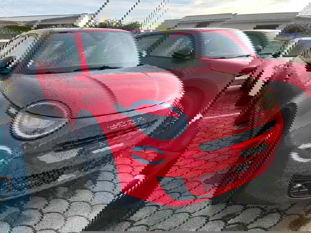 Fiat 600 nuova a Lucca (3)