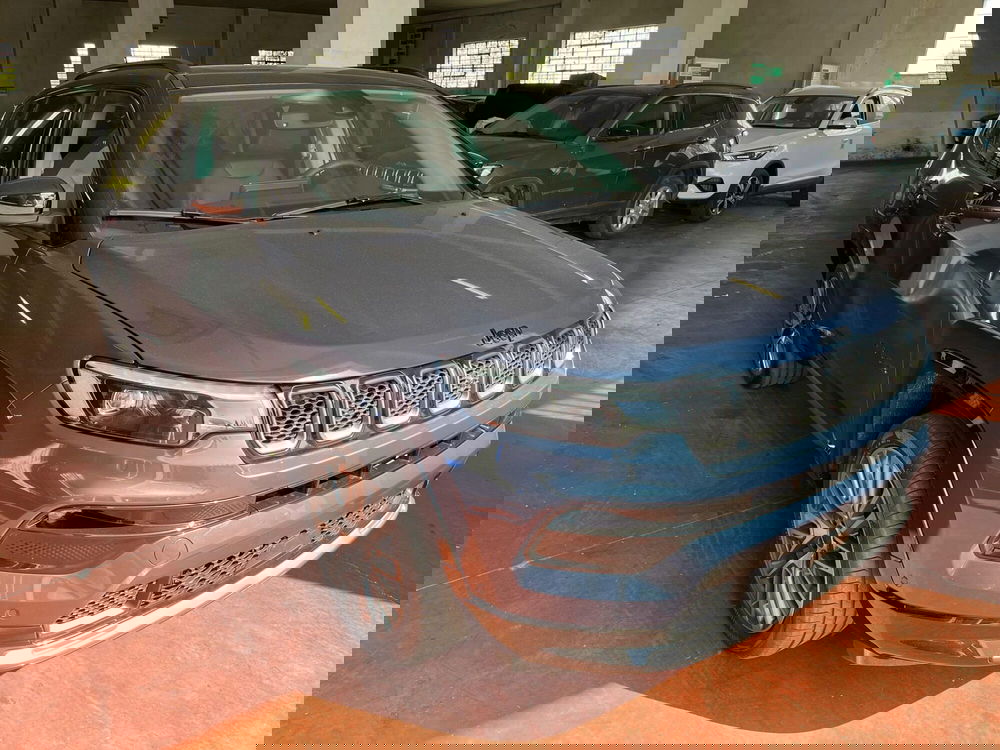 Jeep Compass nuova a Lucca (3)