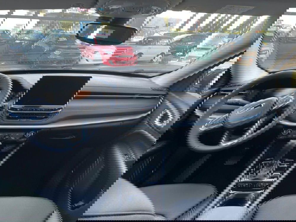 Jeep Compass nuova a Lucca (13)