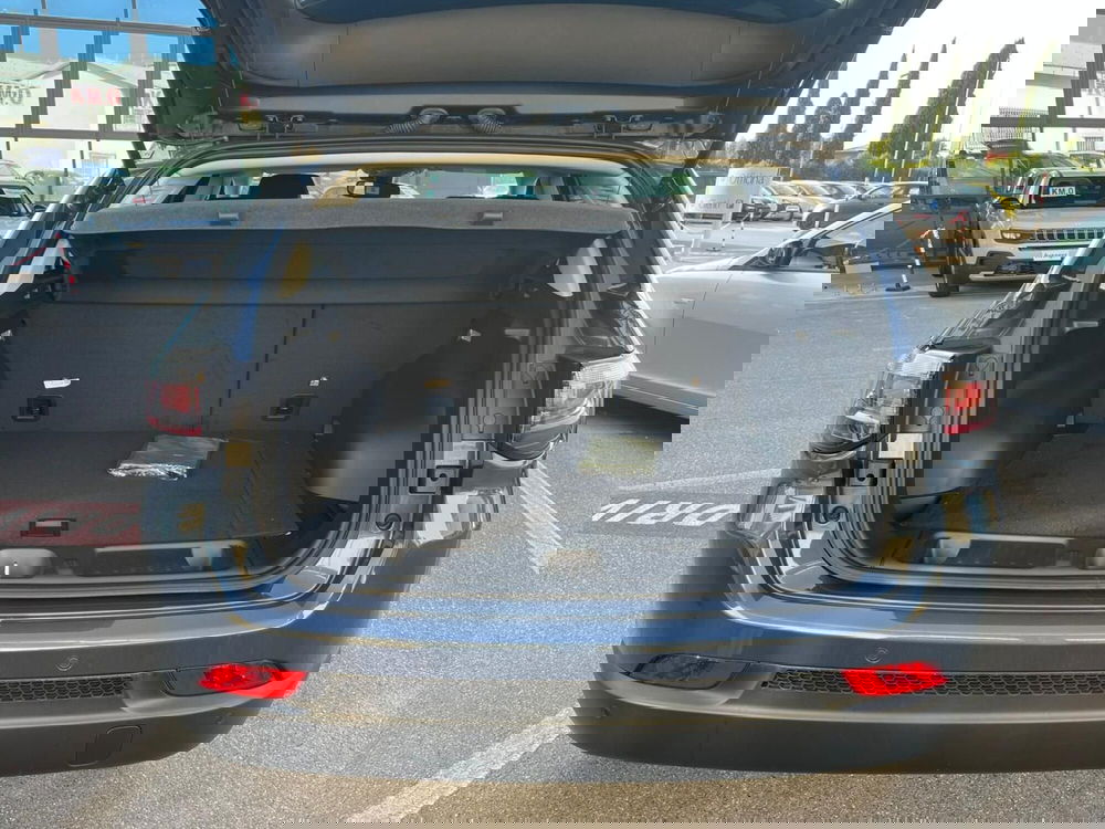 Jeep Compass nuova a Lucca (14)