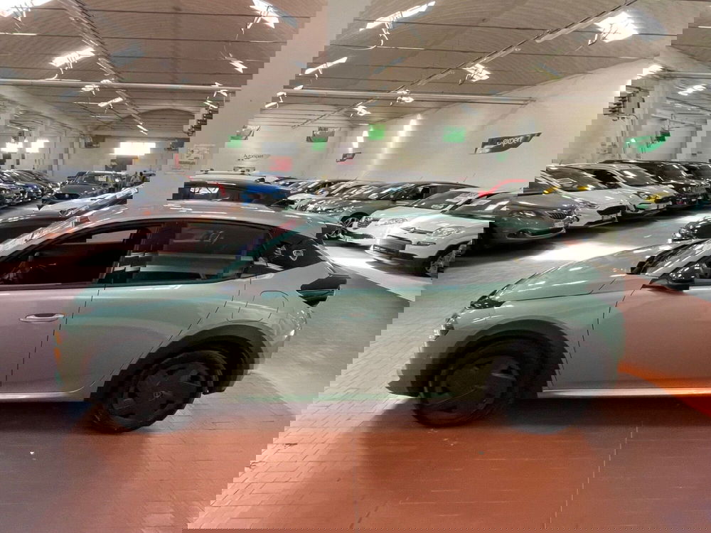 Lancia Ypsilon nuova a Lucca (4)