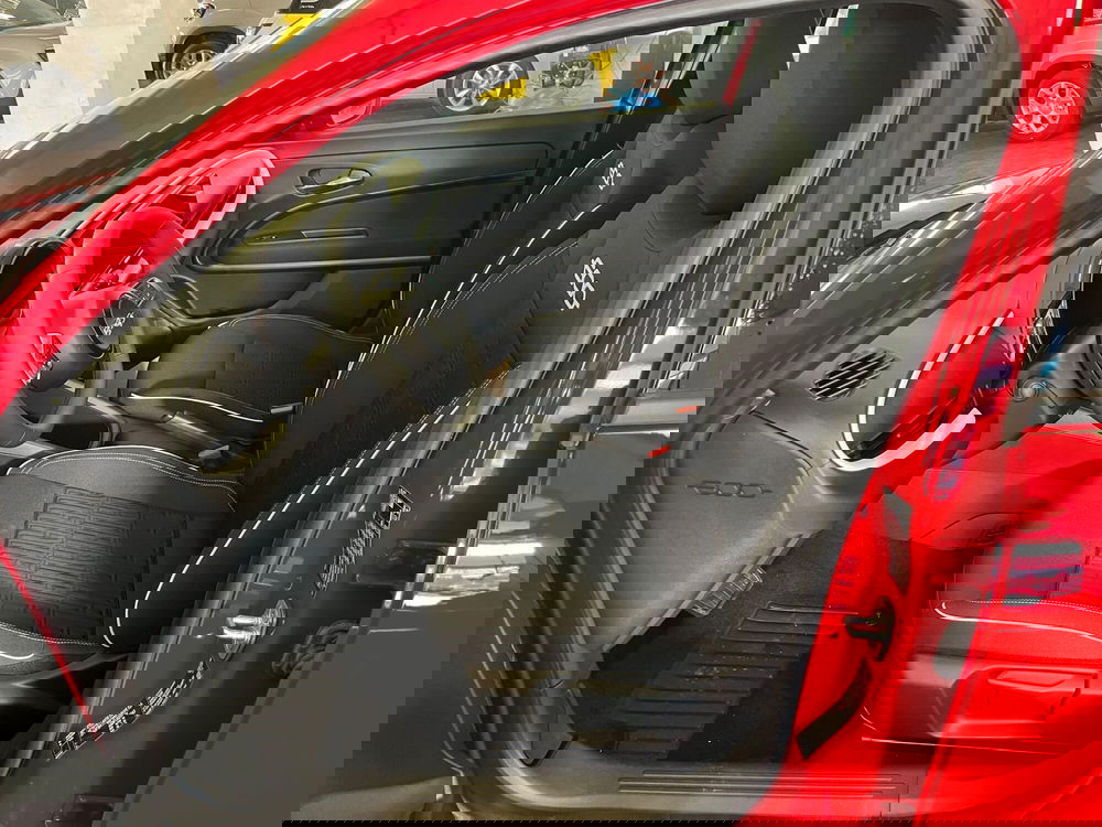 Fiat 600 nuova a Lucca (10)