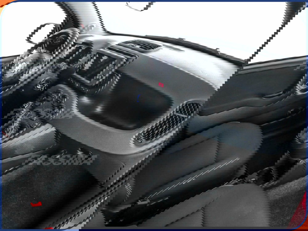 Fiat Panda Cross usata a Milano (14)