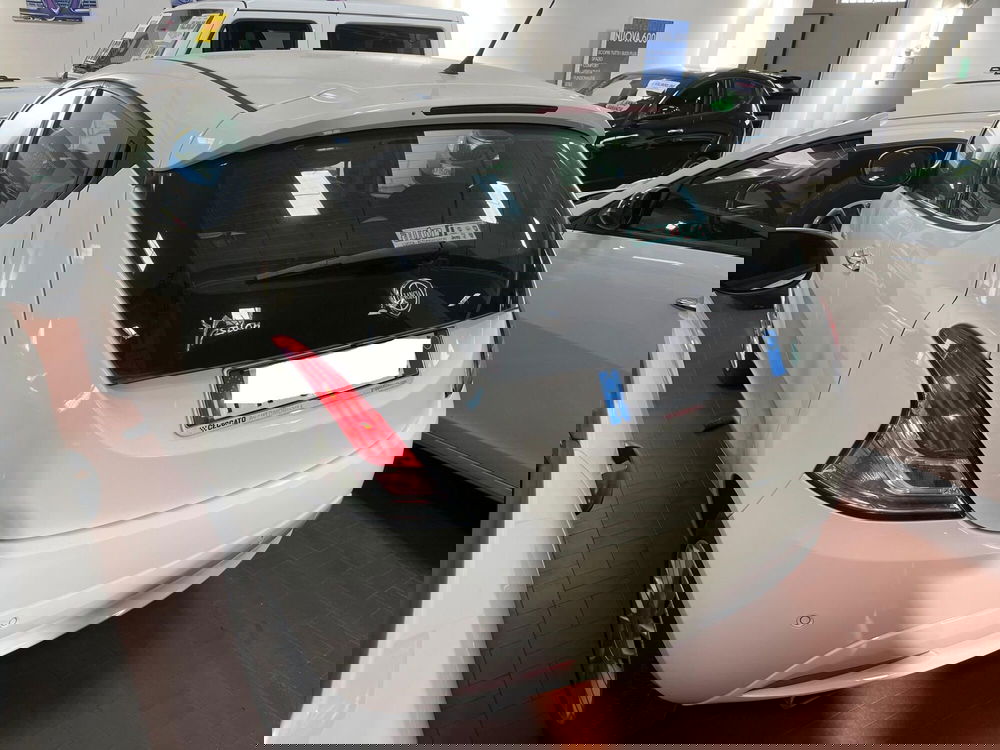 Lancia Ypsilon usata a Lucca (7)