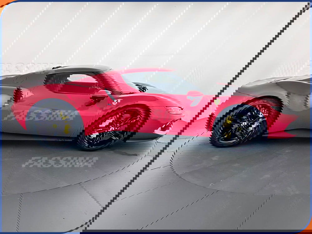 Ferrari 296 Coupé usata a Milano (4)