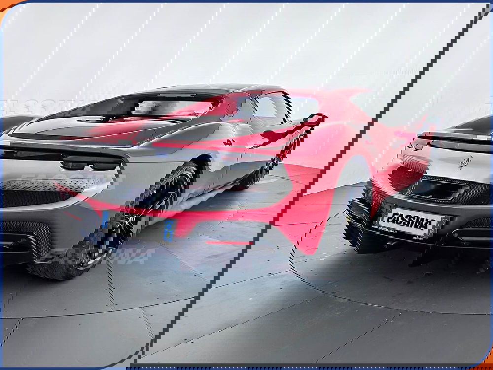 Ferrari 296 Coupé usata a Milano (7)