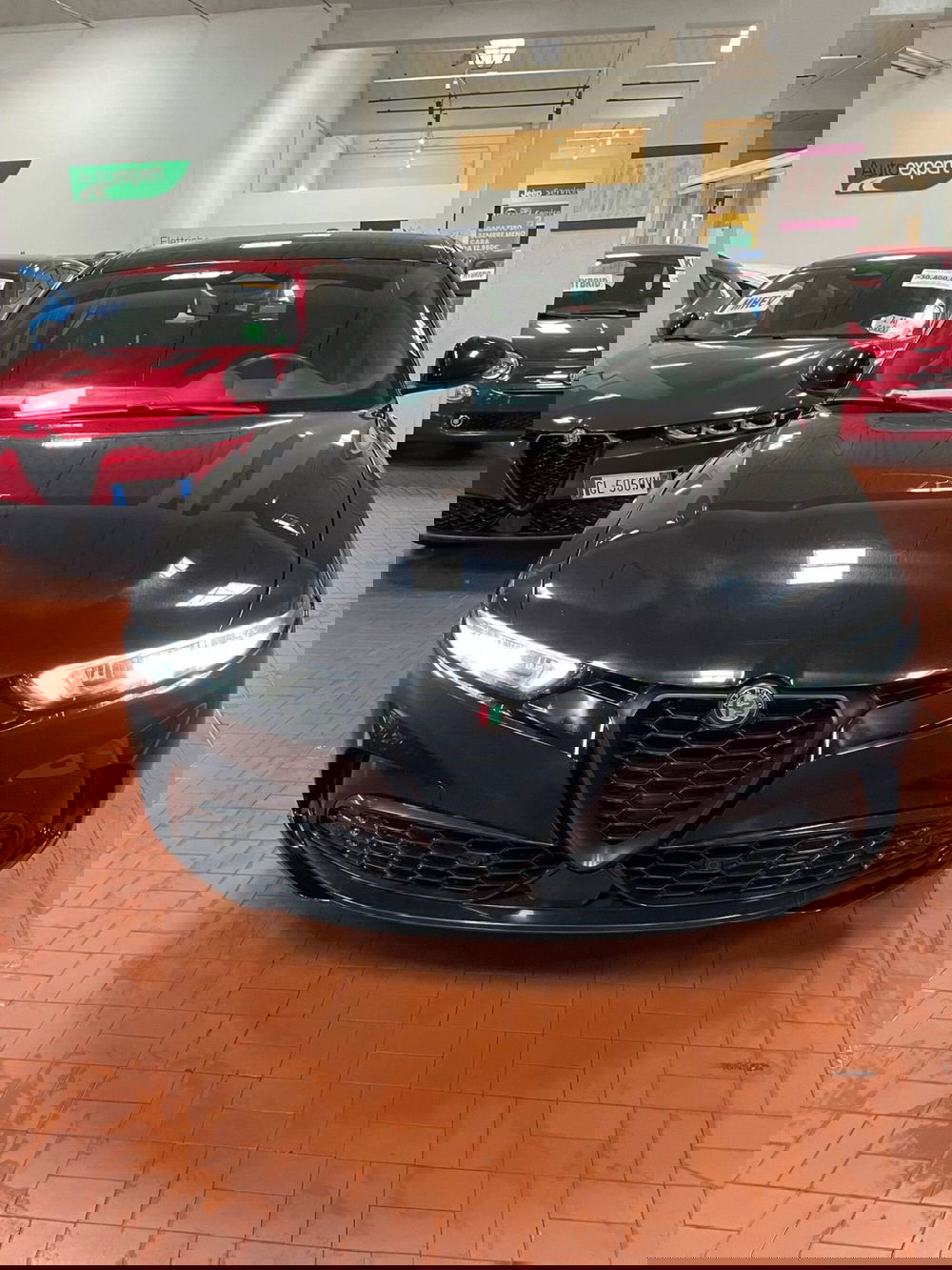 Alfa Romeo Tonale usata a Lucca (2)