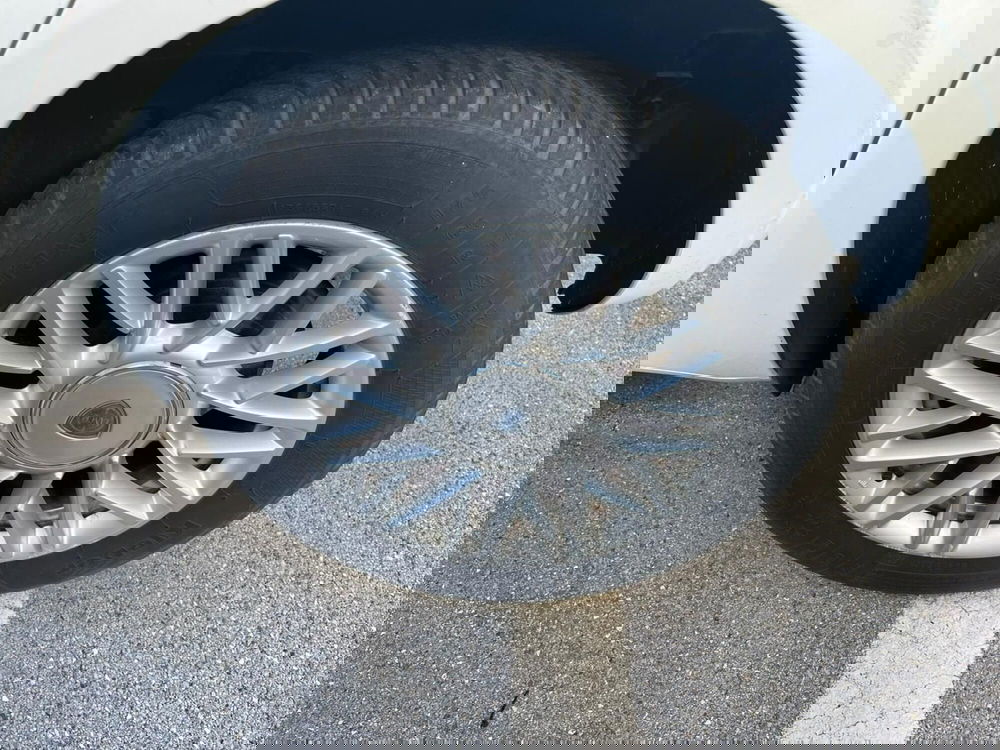 Lancia Ypsilon usata a Lucca (7)