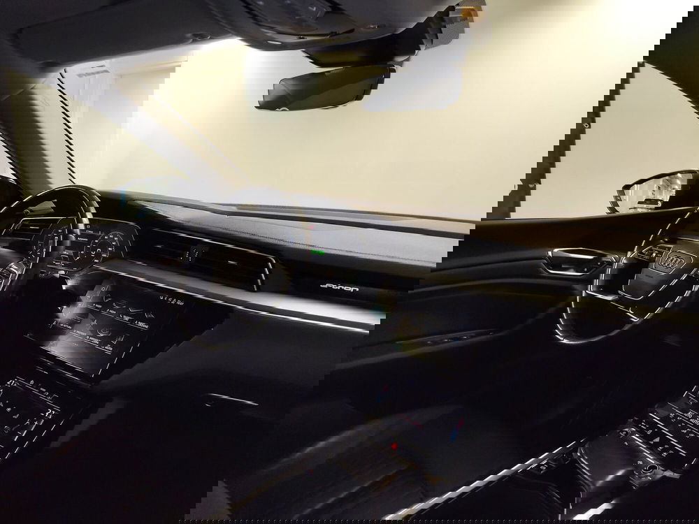 Audi e-tron Sportback usata a Modena (8)