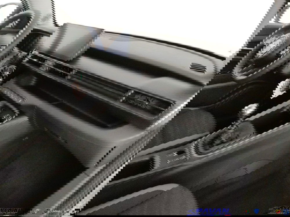 Jeep Avenger nuova a Padova (7)