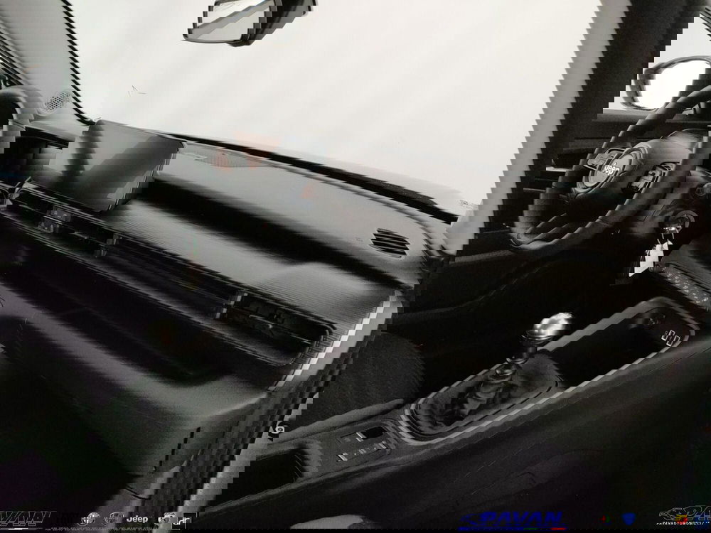 Jeep Avenger nuova a Padova (6)