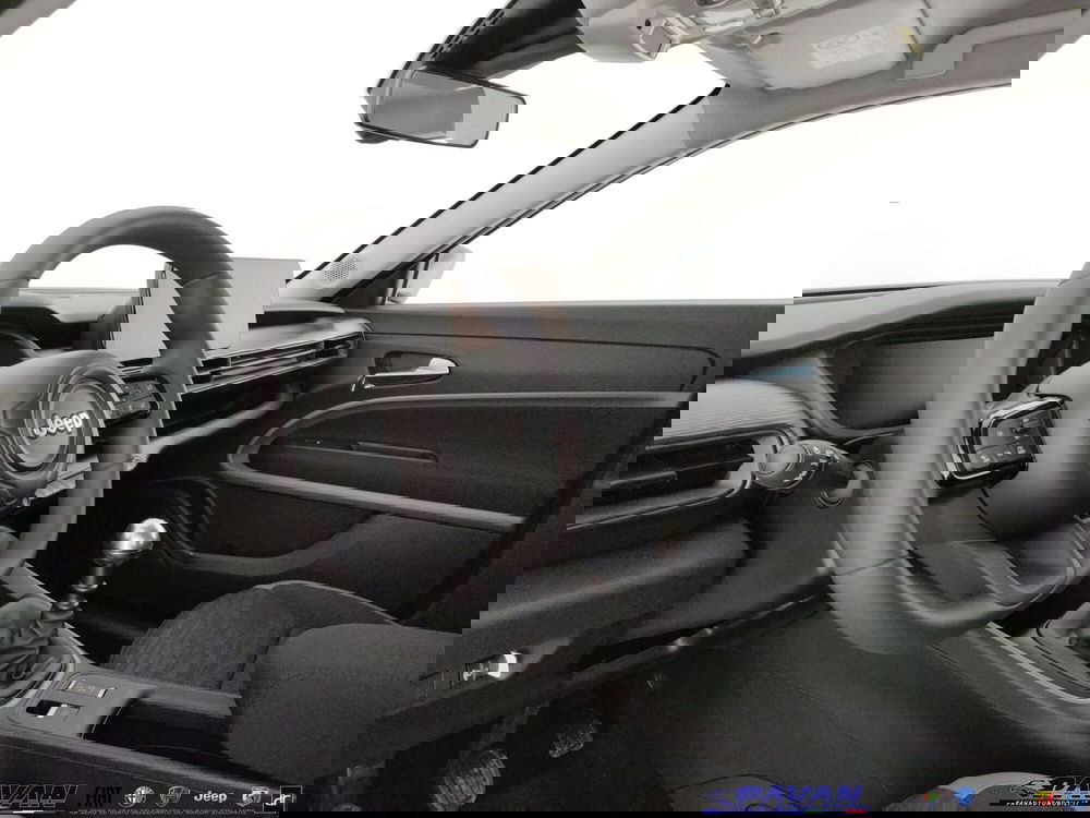 Jeep Avenger nuova a Padova (7)