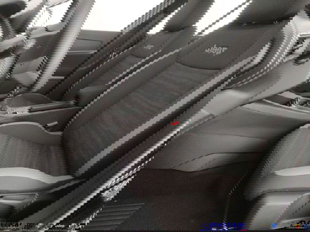 Jeep Avenger nuova a Padova (10)