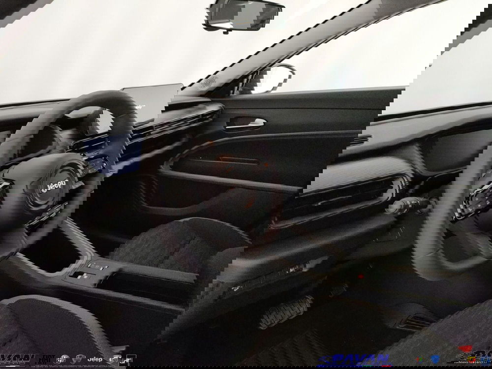 Jeep Avenger nuova a Padova (8)