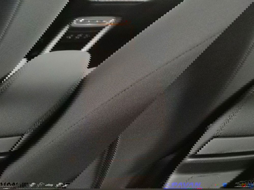 Jeep Avenger nuova a Padova (17)