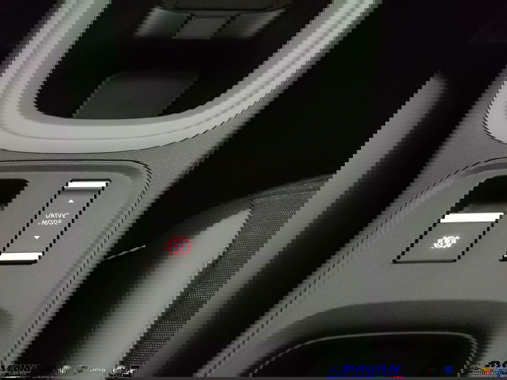 Jeep Avenger nuova a Padova (18)