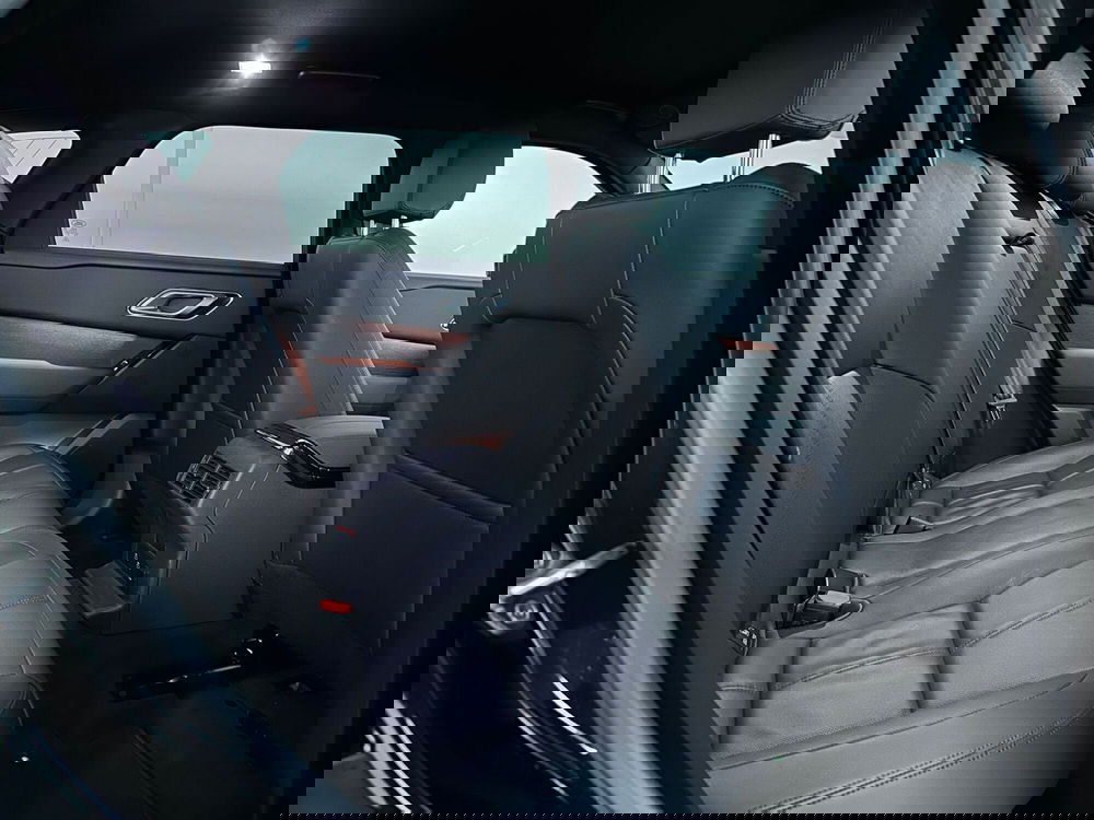 Land Rover Range Rover Velar usata a Modena (5)
