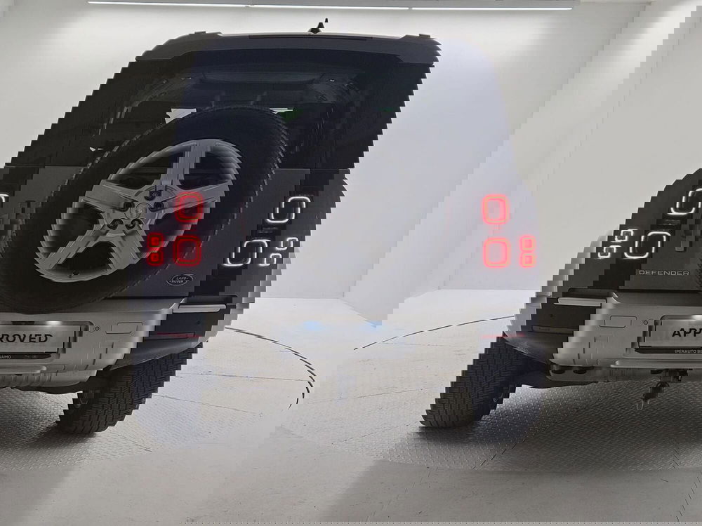 Land Rover Defender usata a Bergamo (7)